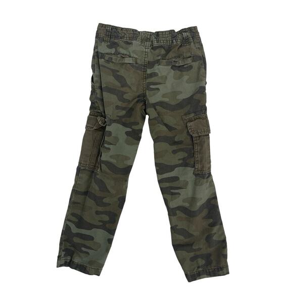 Carter’s Kids Boys Green Camouflage Cargo Pants Size 5 - Picture 2 of 6